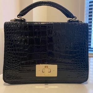 kate spade black alligator bag comes with shoulder strap medium sized